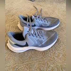 Nike Zoom Winflow Shoes